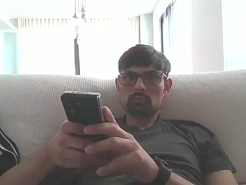 Snapshot of spence204011 chatting on 01.05.25 spence204011 online show from 01.05.25