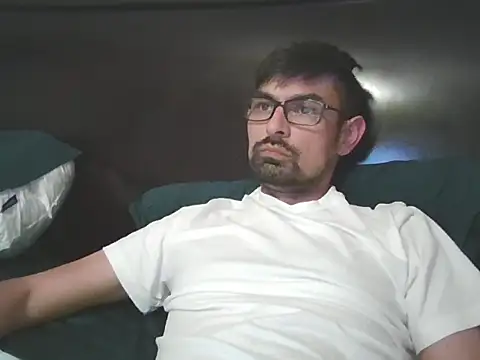 Snapshot of spence204011 chatting on 11.01.25 spence204011 online show from 11.01.25