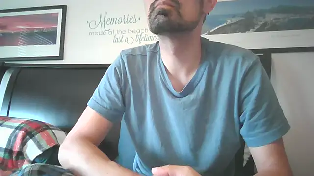 Snapshot of spence204011 chatting on 07.03.26 spence204011 online show from 07.03.26