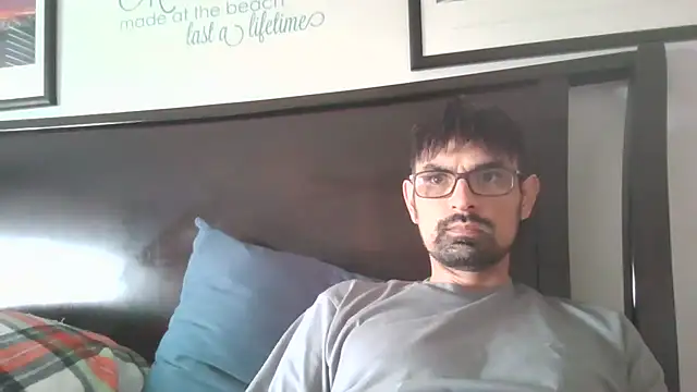 Snapshot of spence204011 chatting on 07.04.26 spence204011 online show from 07.04.26