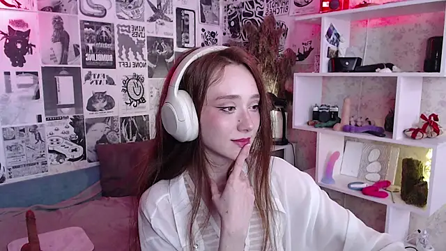TeaseQueens online show from 10.08.25