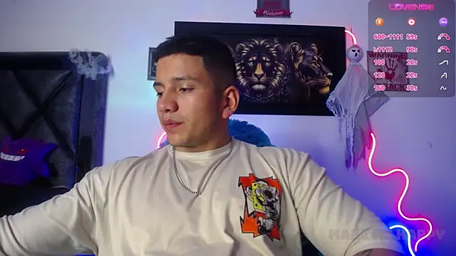 Snapshot of Marc__Waatson chatting on 10.14.25 Marc Waatson online show from 10.14.25