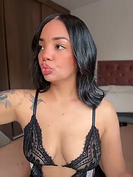 Sara LipsX online show from 06.26.26