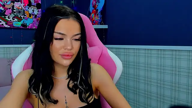 Snapshot of Angel_Sapphire_ chatting on 12.23.24 Angel Sapphire online show from 12.23.24