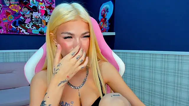 Snapshot of Angel_Sapphire_ chatting on 02.11.25 Angel Sapphire online show from 02.11.25