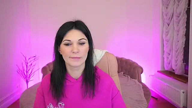 Snapshot of SonnyKage chatting on 02.15.26 SonnyKage online show from 02.15.26