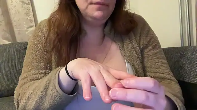 Snapshot of cumwithmee3 chatting on 02.18.25 cumwithmee3 online show from 02.18.25