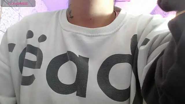 vitoria23  online show from 03.05.25