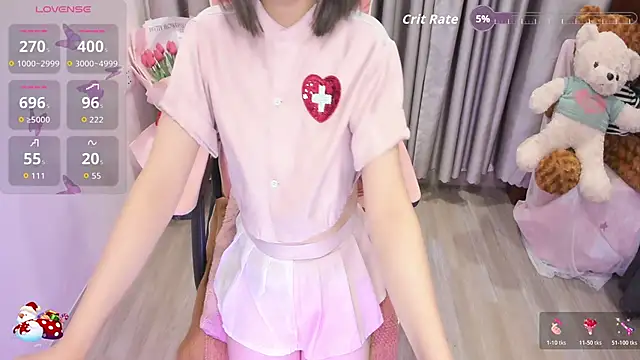 Yuka Chan online show from 11.23.25