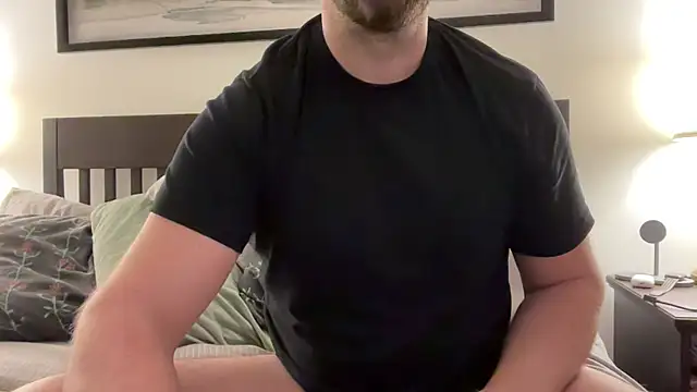 Snapshot of Mr_Beef chatting on 12.28.24 Mr Beef online show from 12.28.24