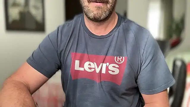 Snapshot of Mr_Beef chatting on 09.30.25 Mr Beef online show from 09.30.25