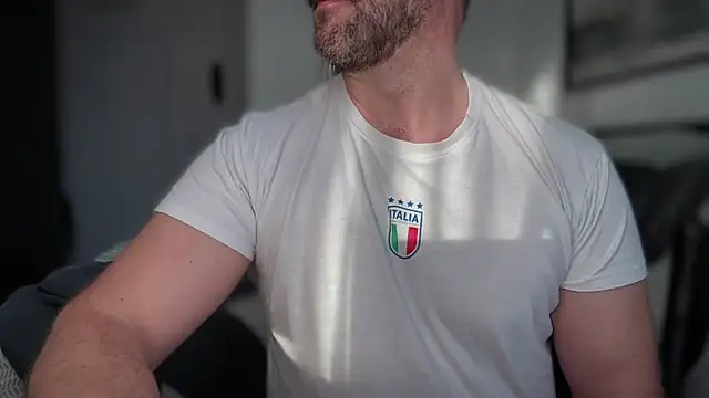 Mr Beef online show from 12.14.25