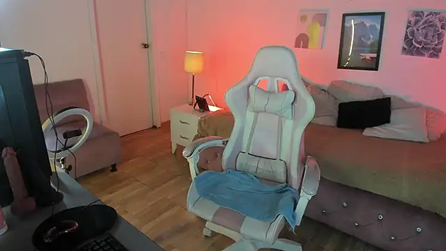 Aliciia cute1 online show from 10.05.25