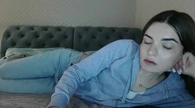  JustmeHere  online show from 01.12.25