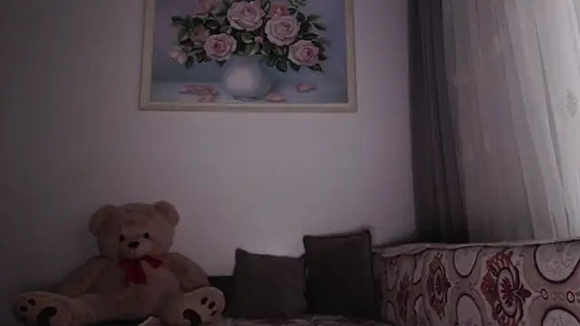  JustmeHere  online show from 11.28.25