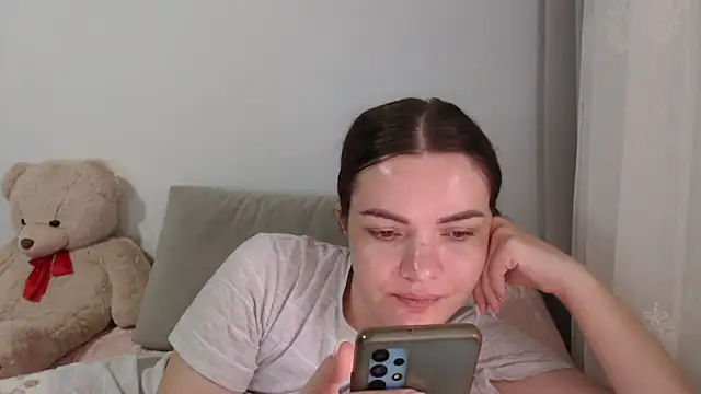  JustmeHere  online show from 12.14.25