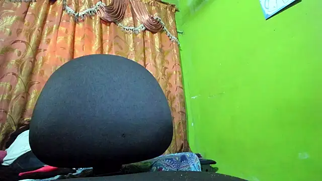 Snapshot of Brenda_Smith69 chatting on 10.22.25 Brenda Smith69 online show from 10.22.25