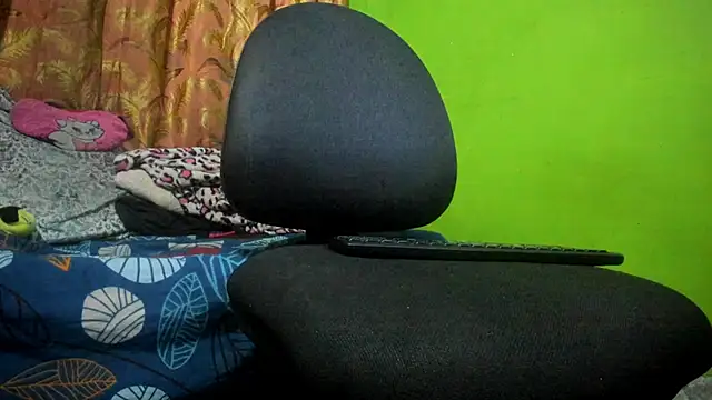 Snapshot of Brenda_Smith69 chatting on 11.01.25 Brenda Smith69 online show from 11.01.25