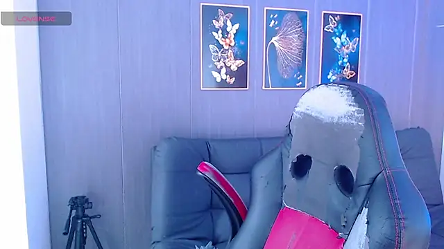 Evelynn sex  online show from 10.10.25