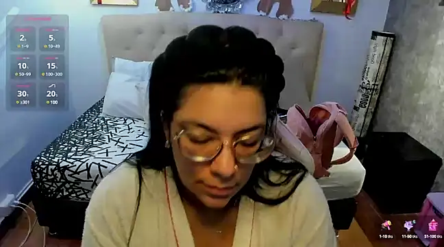 Daring  natasha  online show from 12.30.24