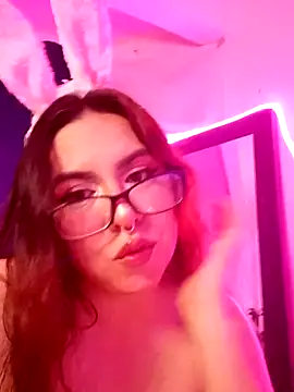 Celestte22 online show from 10.24.25