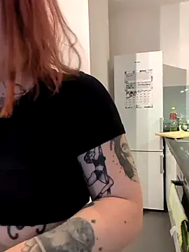 divine eve online show from 12.04.25