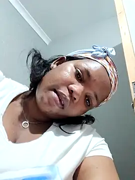 Snapshot of Ms__JOJO chatting on 11.07.25 Ms JOJO online show from 11.07.25