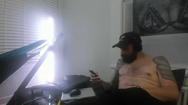 Snapshot of AceSpinning_DJ chatting on 07.30.26 AceSpinning DJ online show from 07.30.26