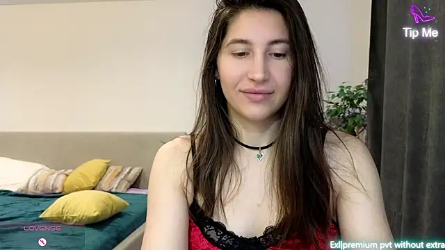 Snapshot of marrycolins chatting on 02.01.26 marrycolins online show from 02.01.26