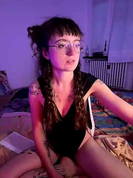  foxygirl  online show from 10.16.25