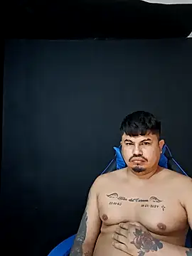 Snapshot of DickMasterfindom chatting on 04.23.26 DickMasterfindom online show from 04.23.26