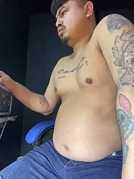 Snapshot of DickMasterfindom chatting on 05.02.26 DickMasterfindom online show from 05.02.26