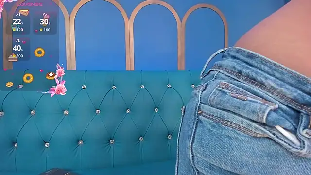 Snapshot of jessymorgan_ chatting on 10.14.25 jessymorgan online show from 10.14.25