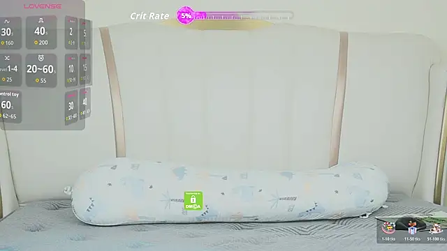 Snapshot of _YouY_ chatting on 10.31.25 YouY online show from 10.31.25