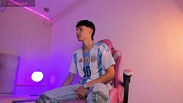 AlessandroDybala online show from 01.28.25