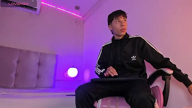 AlessandroDybala online show from 02.02.25