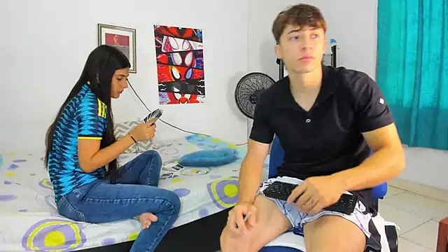 Snapshot of AlessandroDybala chatting on 06.24.26 AlessandroDybala online show from 06.24.26