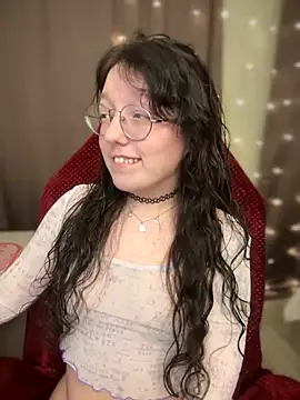 Snapshot of emigooflordXD chatting on 12.27.24 emigooflordXD online show from 12.27.24