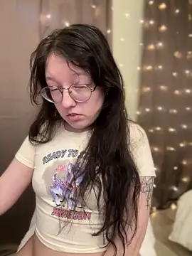 Snapshot of emigooflordXD chatting on 01.31.25 emigooflordXD online show from 01.31.25