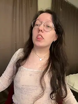 Snapshot of emigooflordXD chatting on 02.09.25 emigooflordXD online show from 02.09.25