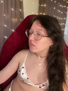 Snapshot of emigooflordXD chatting on 02.14.25 emigooflordXD online show from 02.14.25