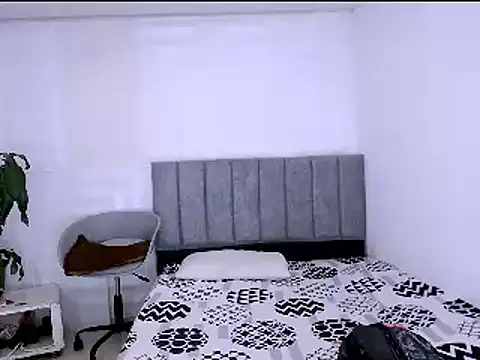 nataly red online show from 12.22.24