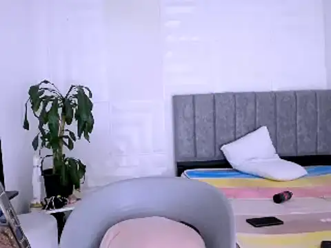 nataly red online show from 12.28.24