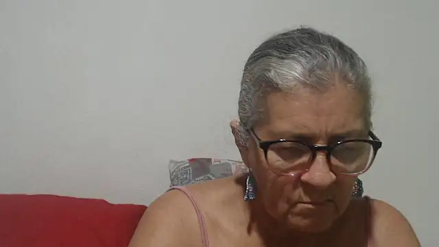 candy mature  online show from 01.08.25