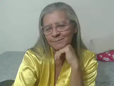candy mature  online show from 01.11.25