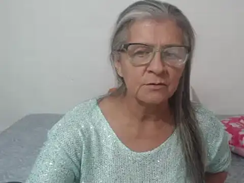 candy mature  online show from 01.12.25