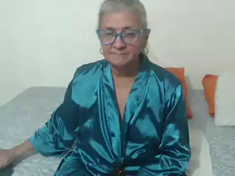 candy mature  online show from 01.14.25
