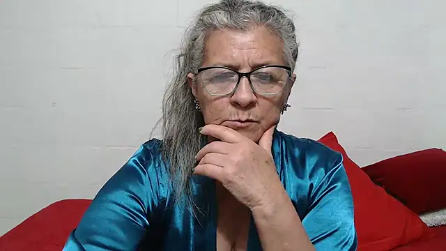 candy mature  online show from 10.13.25