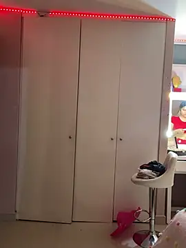 DarianaGuzz online show from 03.03.25