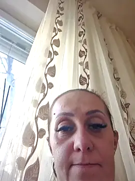 AvaLloyd online show from 02.23.25